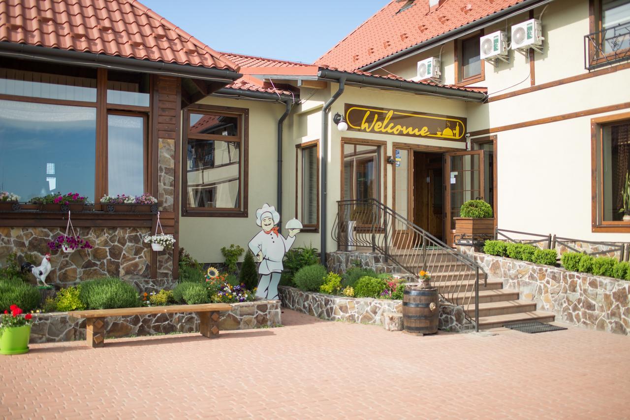 Brodki Hotel & Restaurant Complex Hap-Ok מראה חיצוני תמונה